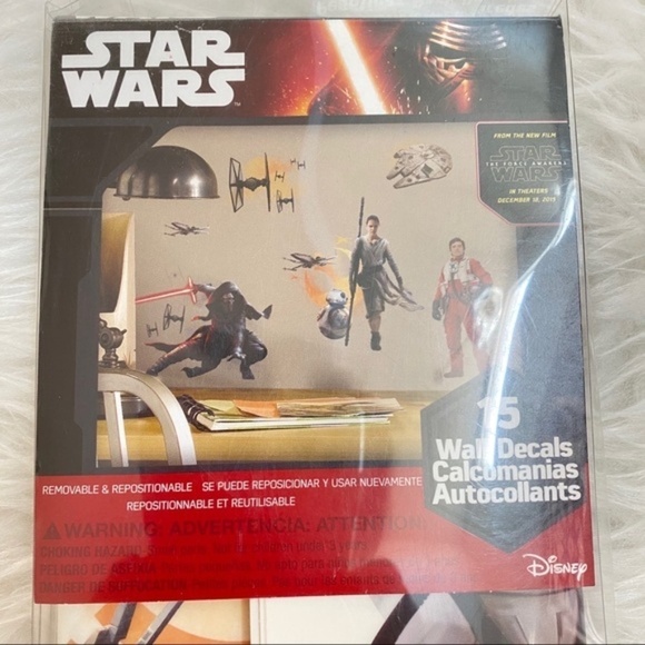 STAR WARS VII 15 Wall Decals Episode 7 New NWT - Picture 4 of 6